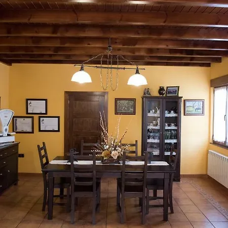 Country house Maria La Carbayeda *